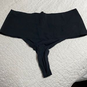 Spanx Thong shape wear